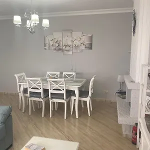 https://perla-del-sol-1-l.hotelsinnerja.org