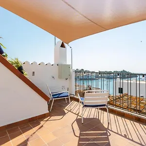 https://apartaments-bellaire-cadaques.topcostabravahotels.com